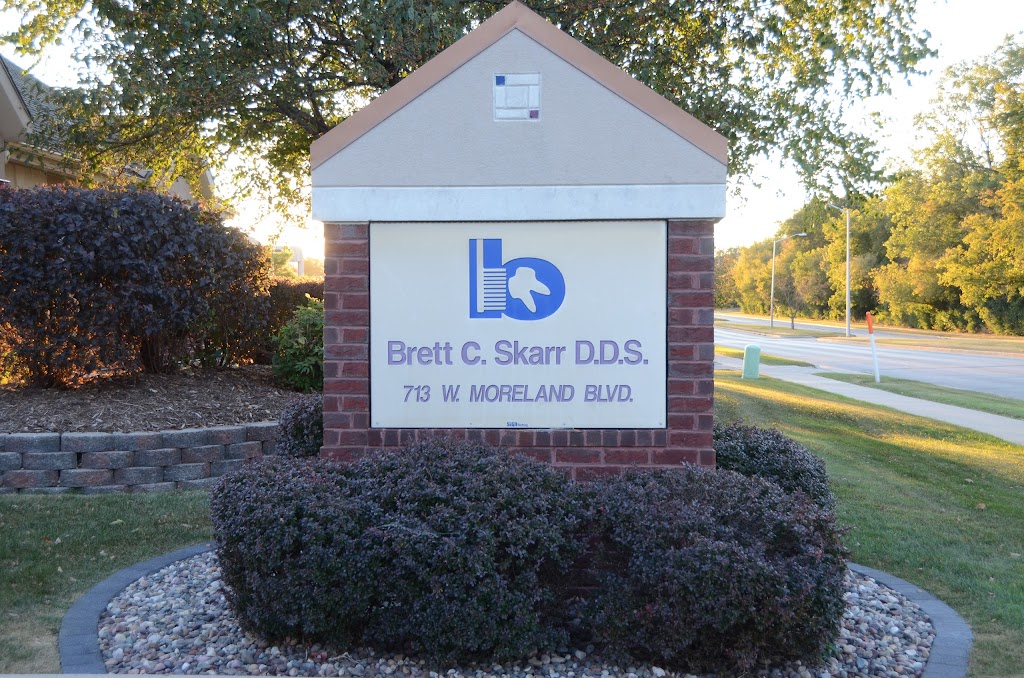 Brett C. Skarr, DDS | 713 W Moreland Blvd, Waukesha, WI 53188, USA | Phone: (262) 542-4827