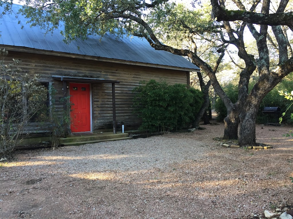 Kick Back Cabin | 180 Eastern Rd, Wimberley, TX 78676, USA | Phone: (512) 293-7478