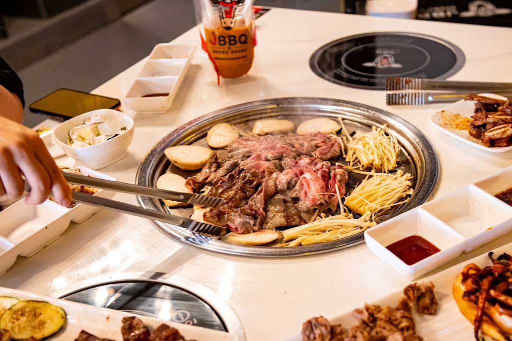 JBBQ & Shabu Shabu | 11 E Main St, Bay Shore, NY 11706, USA | Phone: (631) 647-7777