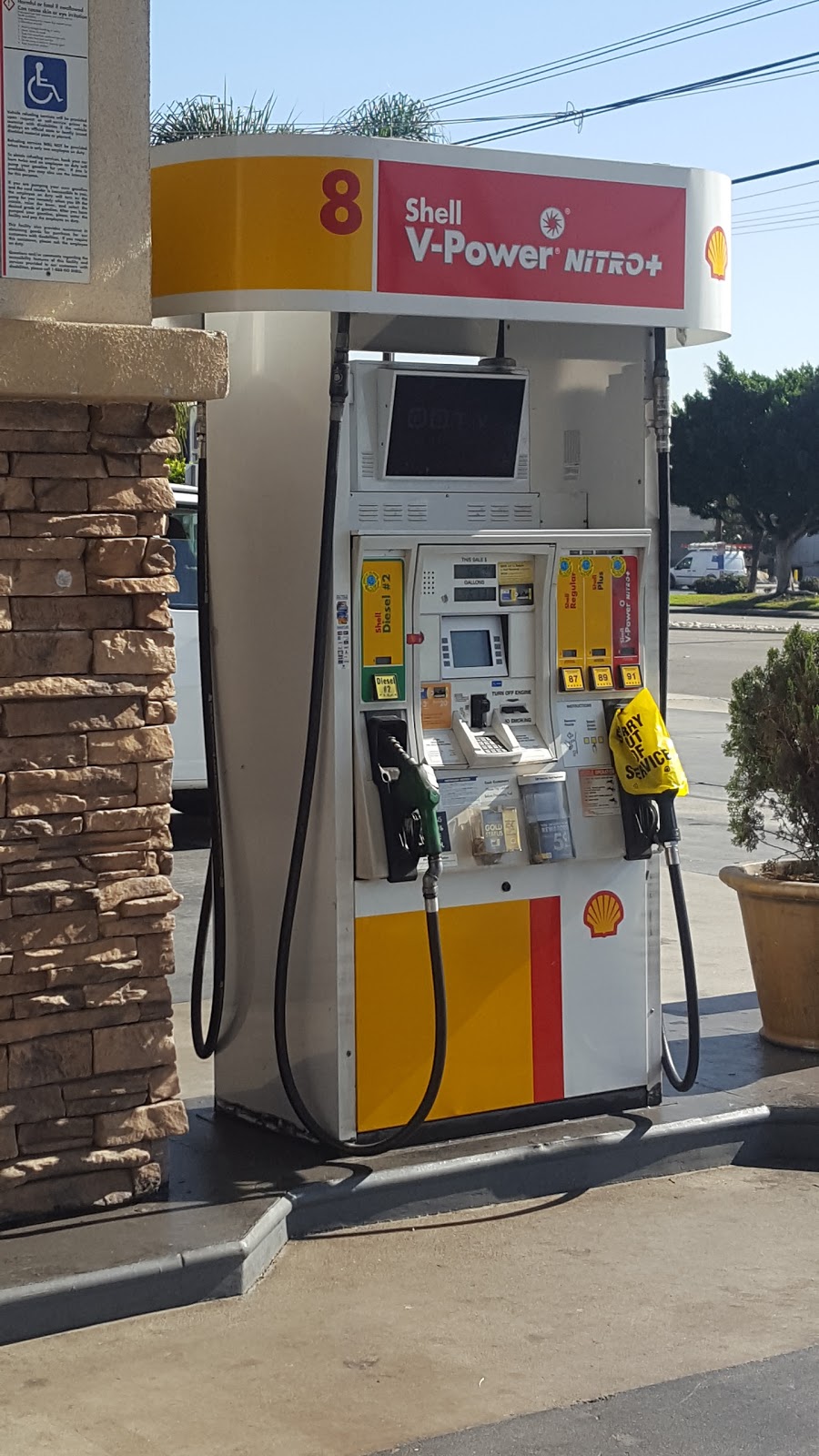 Shell | 1195 W Foothill Blvd, Azusa, CA 91702, USA | Phone: (626) 812-9020