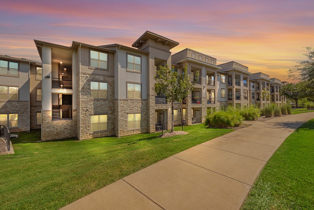 The Summit at Rivery Park Apartments | 1400 Rivery Blvd, Georgetown, TX 78628, USA | Phone: (512) 819-6860