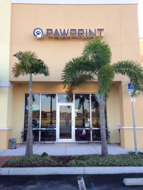 Pawprint Essentials | 2383 E Venice Ave, Venice, FL 34292, USA | Phone: (941) 484-7297