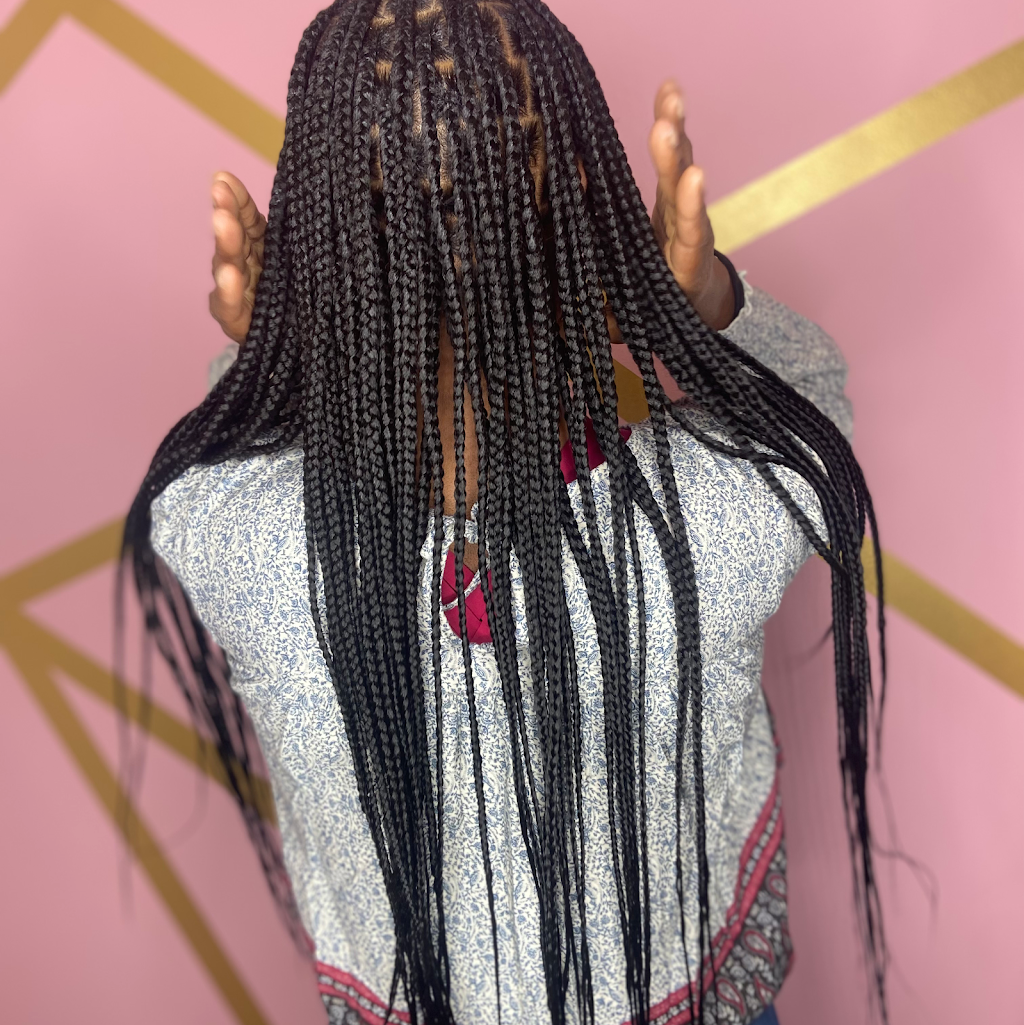 Sophia Sassy Braids | 1810 Arbor Ln, Crest Hill, IL 60403 | Phone: (630) 229-2788