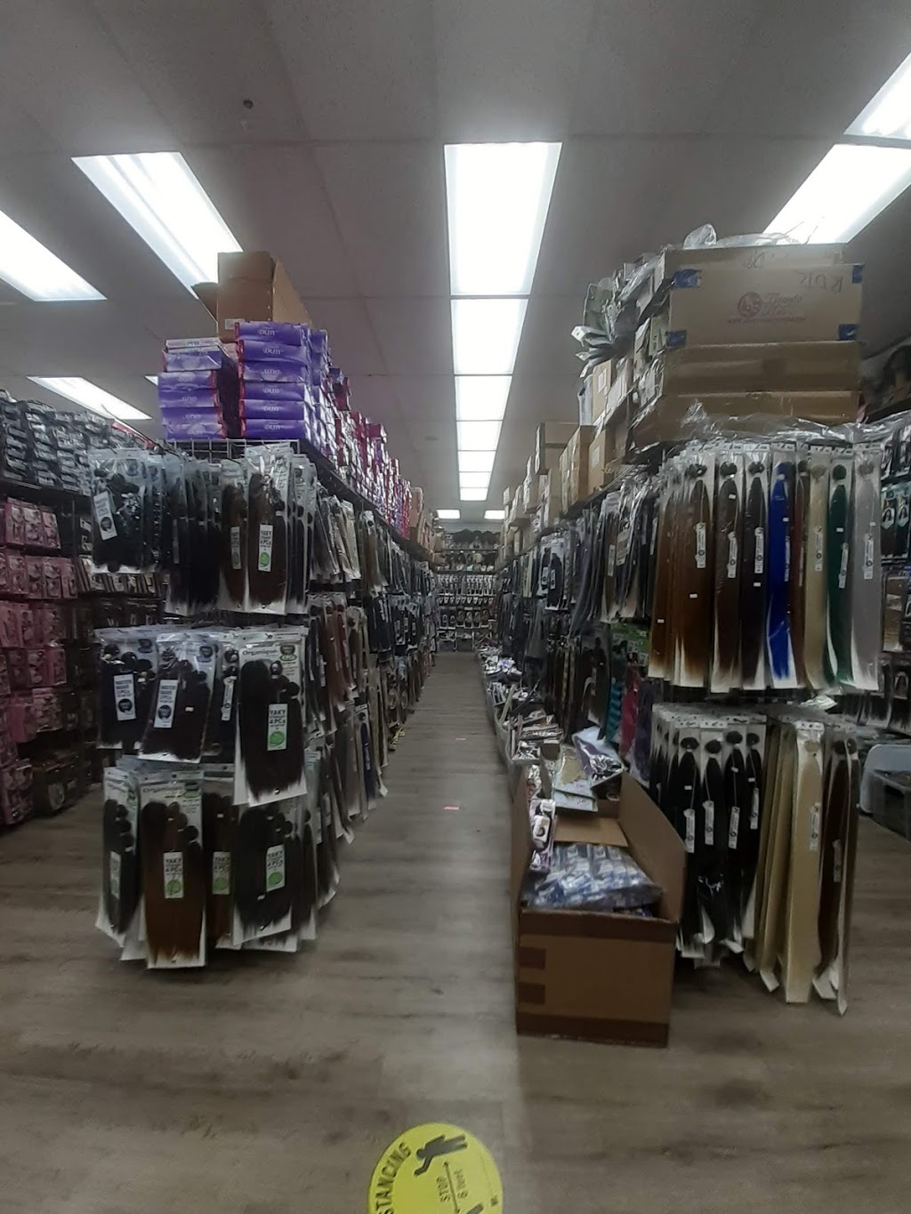 Jenny Beauty Supply | 6322 Meadowbrook Dr, Fort Worth, TX 76112, USA | Phone: (817) 492-4555