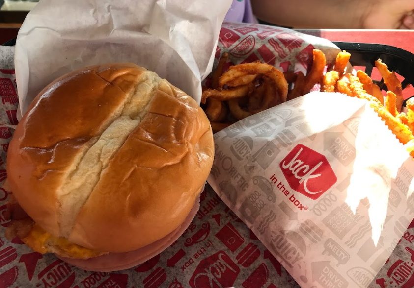 Jack in the Box | 837 E Washington St, Petaluma, CA 94952, USA | Phone: (707) 763-3612