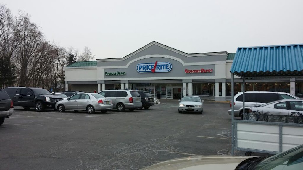 Price Rite Marketplace of Garfield | 59 Outwater Ln, Garfield, NJ 07026, USA | Phone: (862) 225-9717