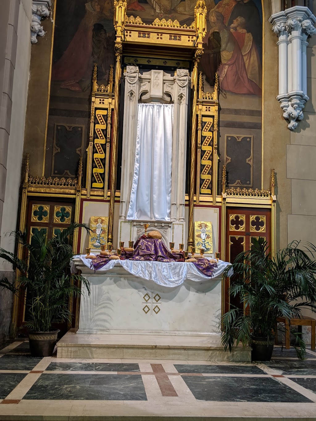 St Mary the Assumption Parish | 300 Haverhill St, Lawrence, MA 01840, USA | Phone: (978) 685-1111