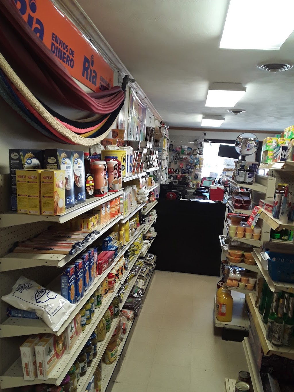 Latina grocery | 10051 US-1, Laurel, MD 20723, USA | Phone: (240) 280-1047