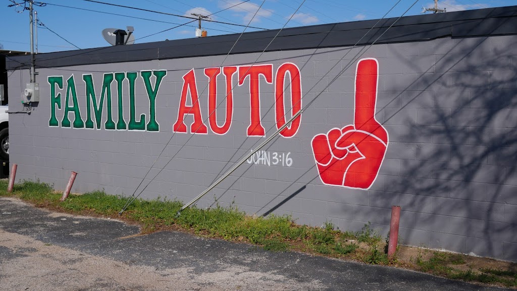 Family Auto YA! | 5000 NE 28th St, Haltom City, TX 76117, USA | Phone: (817) 386-2027