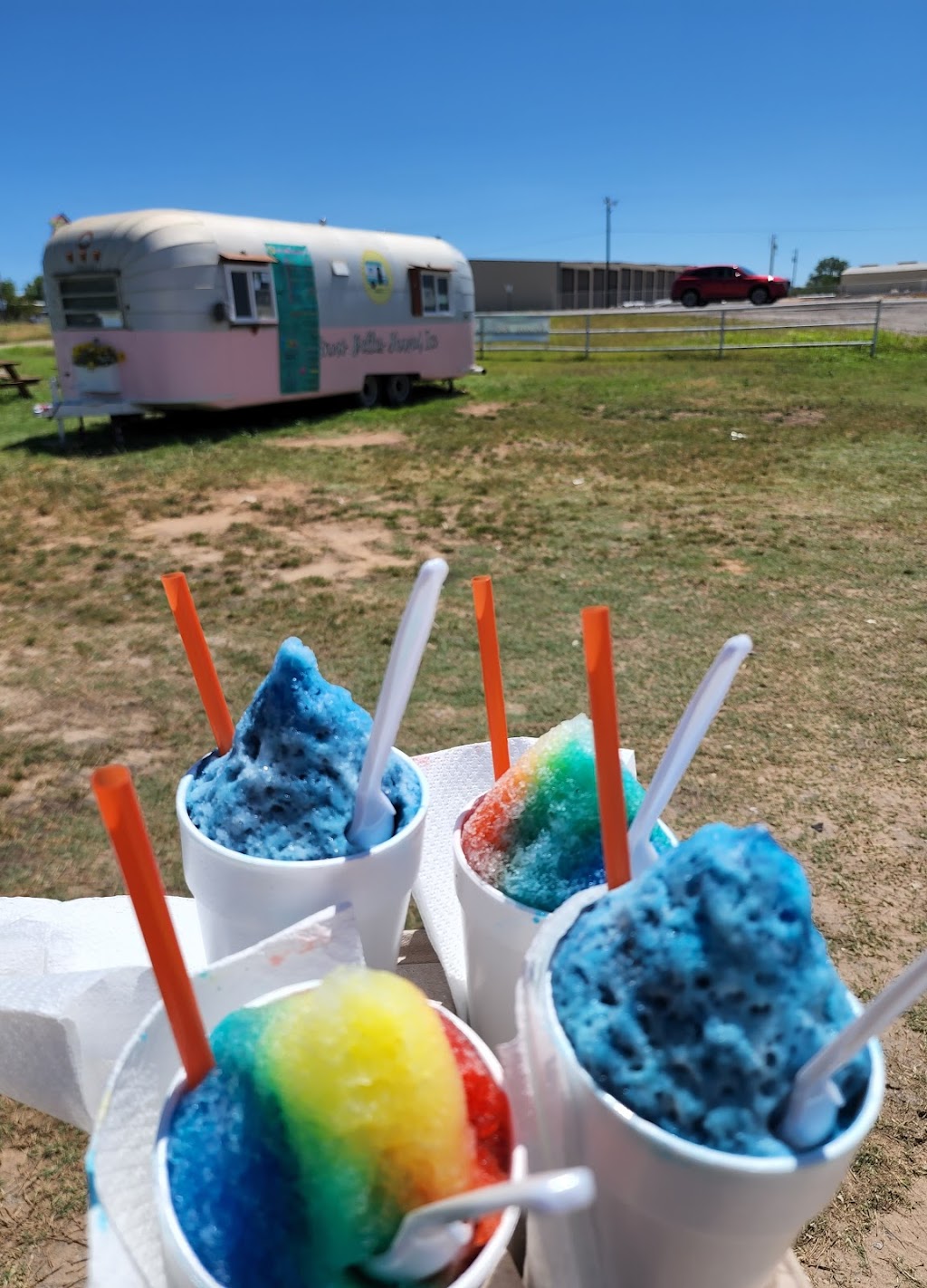 Snow Belles Shaved Ice | 6025 Fall Creek Hwy, Granbury, TX 76049, USA | Phone: (682) 719-5050