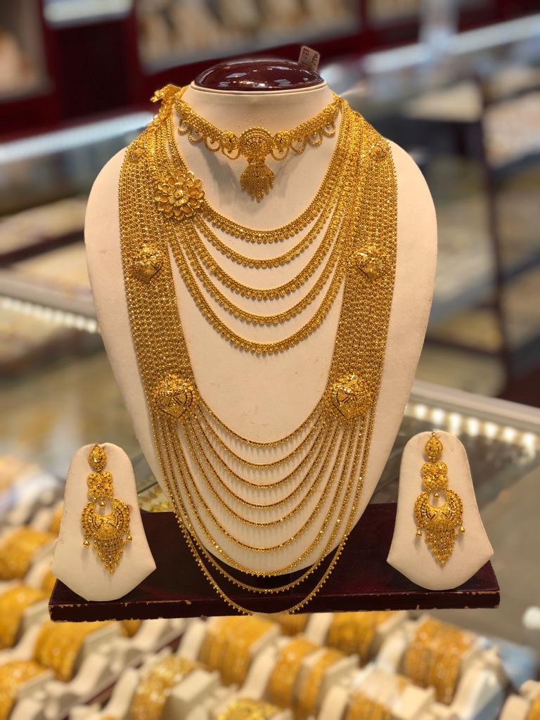 Suhag Jewelers | 1367 Oak Tree Rd, Iselin, NJ 08830, USA | Phone: (732) 283-1200