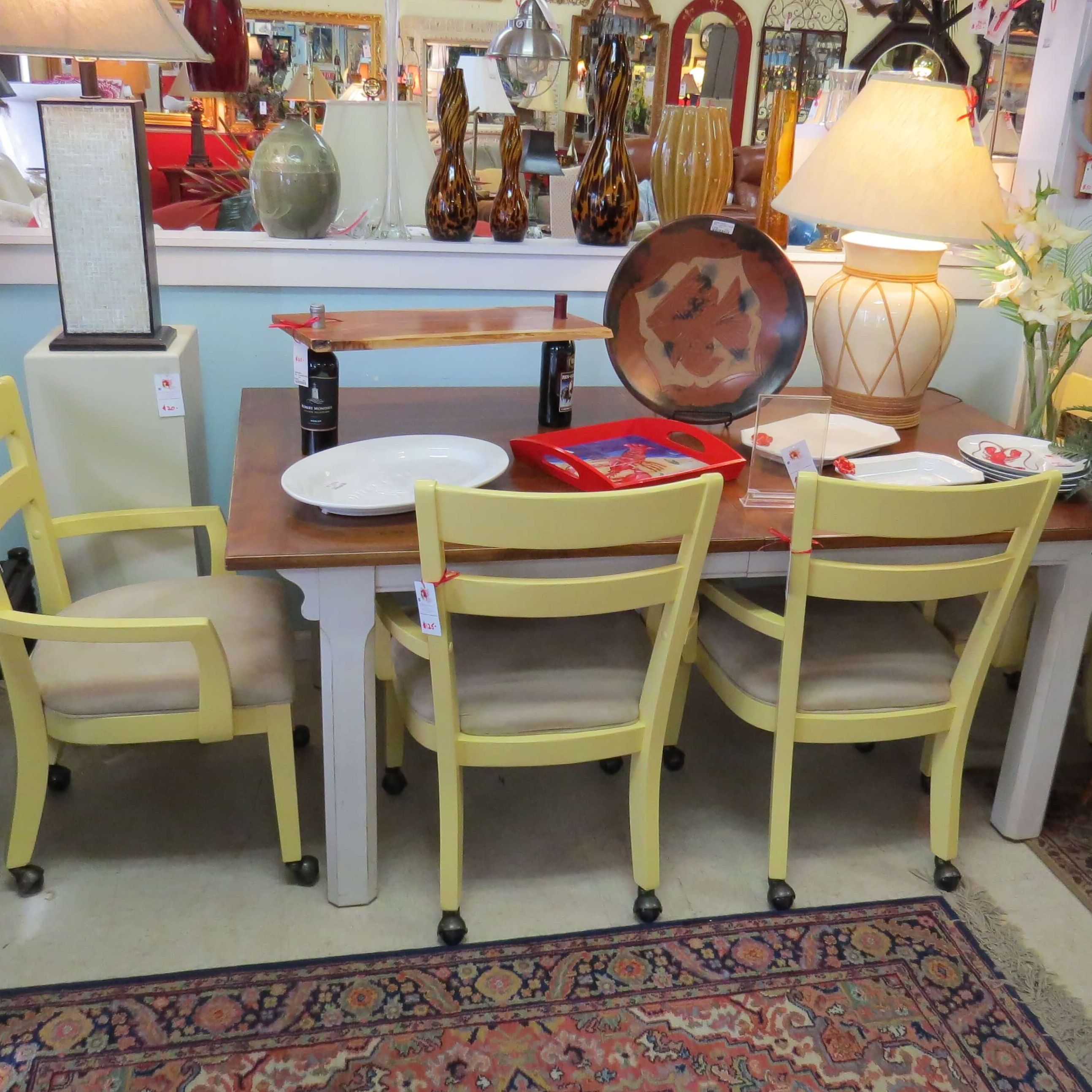 Le Rouge tete | 5270 Hwy 70 W STE E, Morehead City, NC 28557, United States | Phone: (252) 622-4244