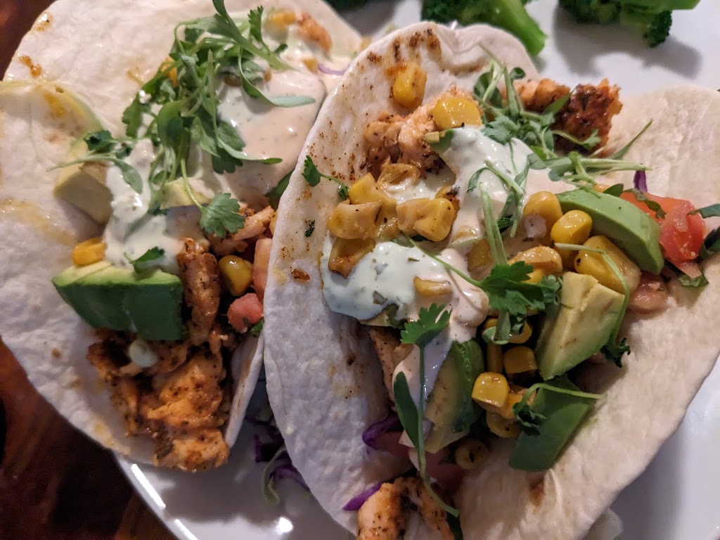 FISHBAR | 3801 Highland Ave, Manhattan Beach, CA 90266, USA | Phone: (310) 796-0200