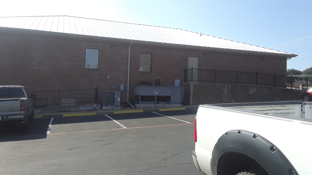 Kingdom Hall of Jehovahs Witnesses | 1701 N Austin Ave, Georgetown, TX 78626, USA | Phone: (512) 863-5435