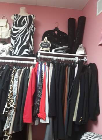 Unique Style Fashion Resale | 2133 W Chapman Ave Unit G, Orange, CA 92868 | Phone: (714) 602-7162