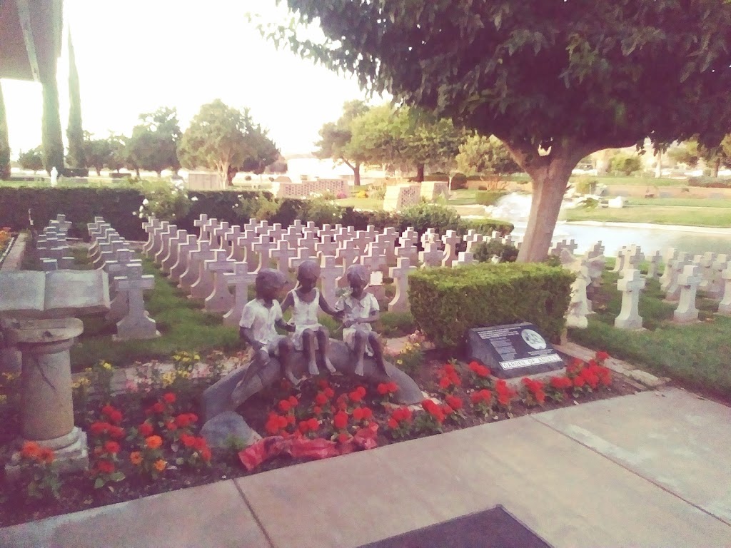 Desert Lawn Funeral Home and Memorial Park | 11251 Desert Lawn Dr, Calimesa, CA 92320, USA | Phone: (909) 795-2451