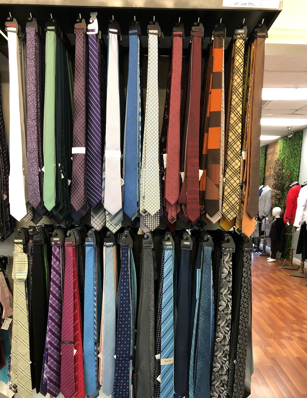 Suit & Tux Warehouse | 333 W Alondra Blvd, Gardena, CA 90248, USA | Phone: (310) 483-7848