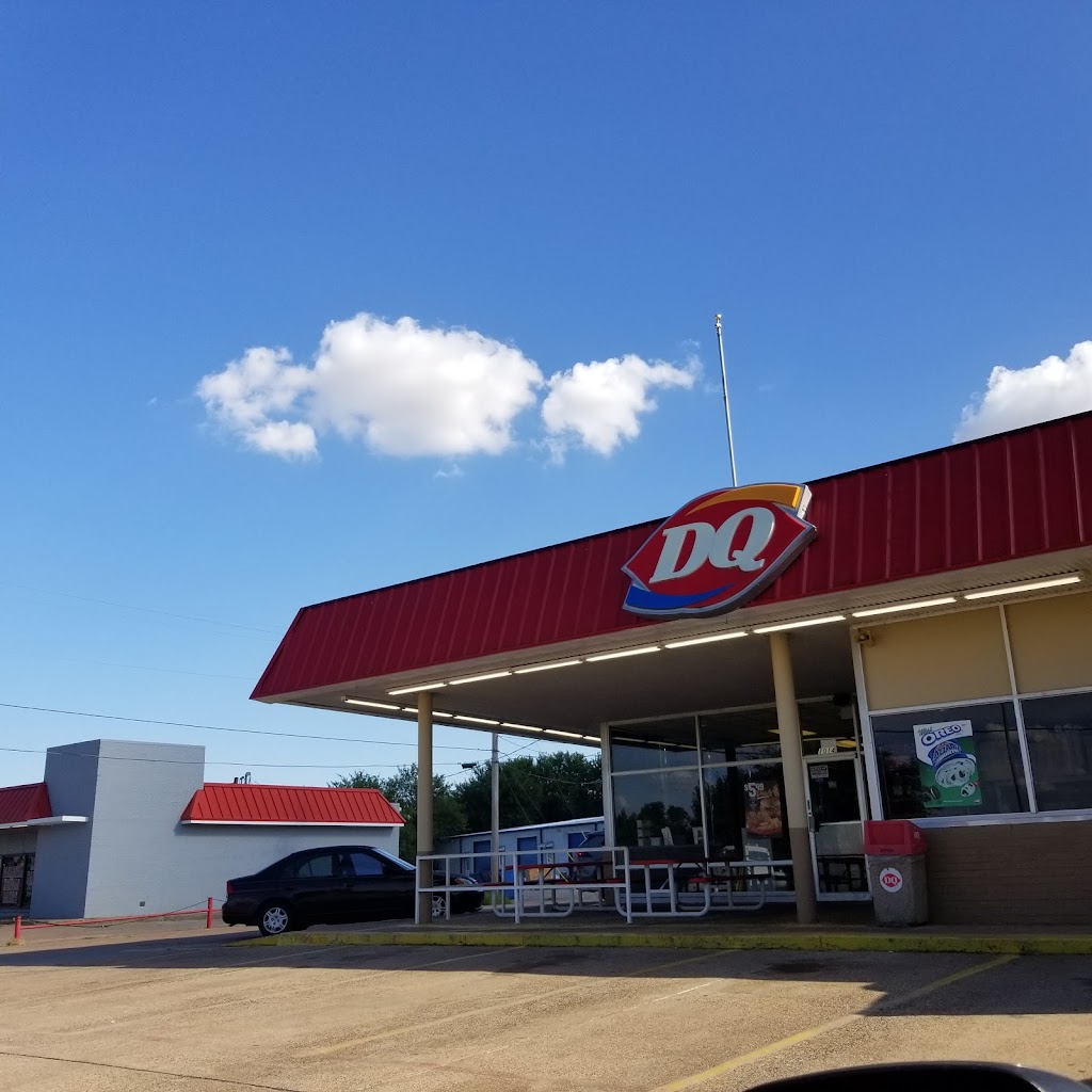 Dairy Queen | 1014 E Broad St, Mansfield, TX 76063, USA | Phone: (817) 473-4941