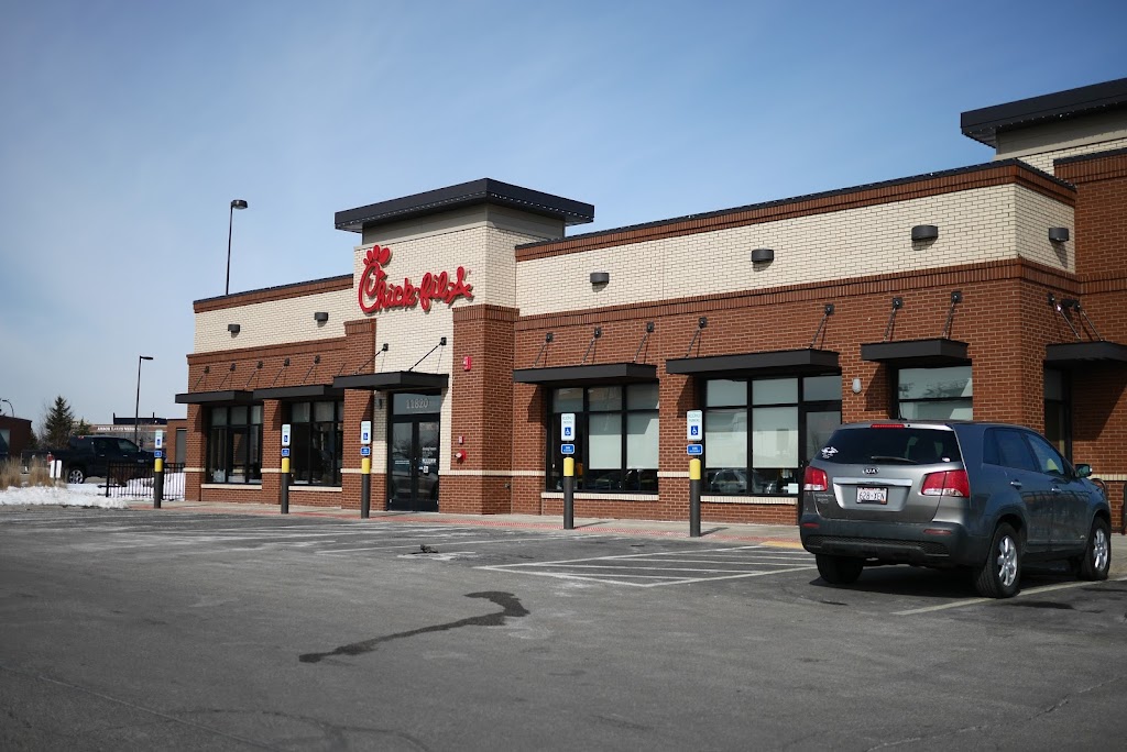 Chick-fil-A | 11820 Fountains Way, Maple Grove, MN 55369, USA | Phone: (763) 307-0375