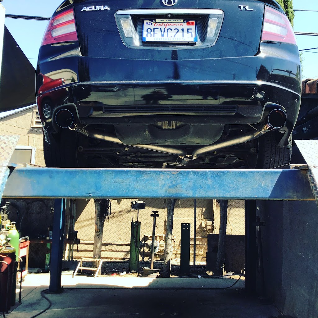 Advance Mufflers Lake Elsinore | 27610 CA-74, Perris, CA 92570 | Phone: (951) 940-9996