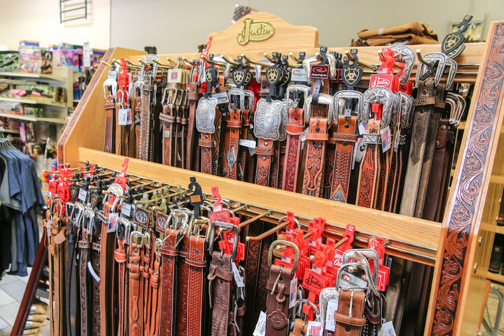 Lees Boutique | 4110 Mother Lode Dr STE B, Shingle Springs, CA 95682, USA | Phone: (530) 677-4891 ext. 116