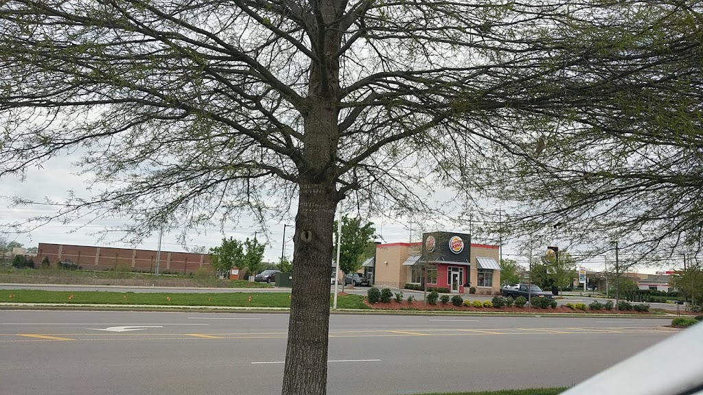 Burger King | 2407 New Salem Hwy, Murfreesboro, TN 37128, USA | Phone: (615) 494-5283