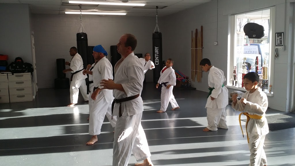 Thomas Karate Academy | 7203 Lower Hunters Trace #3225, Louisville, KY 40258, USA | Phone: (502) 644-0375