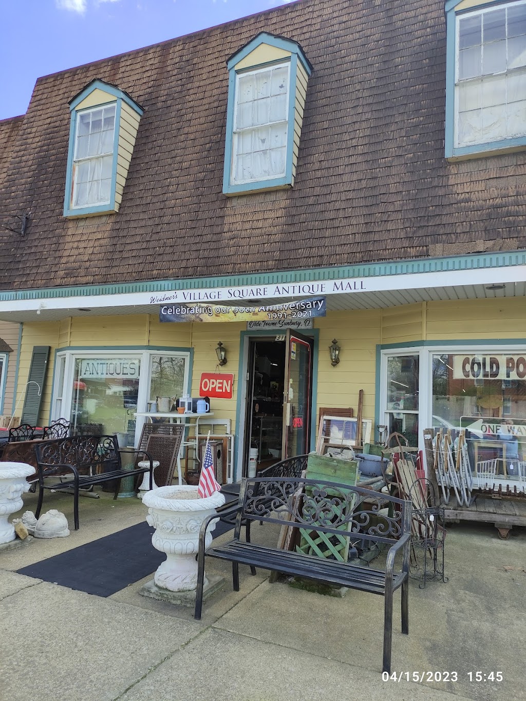 Weidners Village Square | 31 E Granville St, Sunbury, OH 43074, USA | Phone: (740) 965-4377