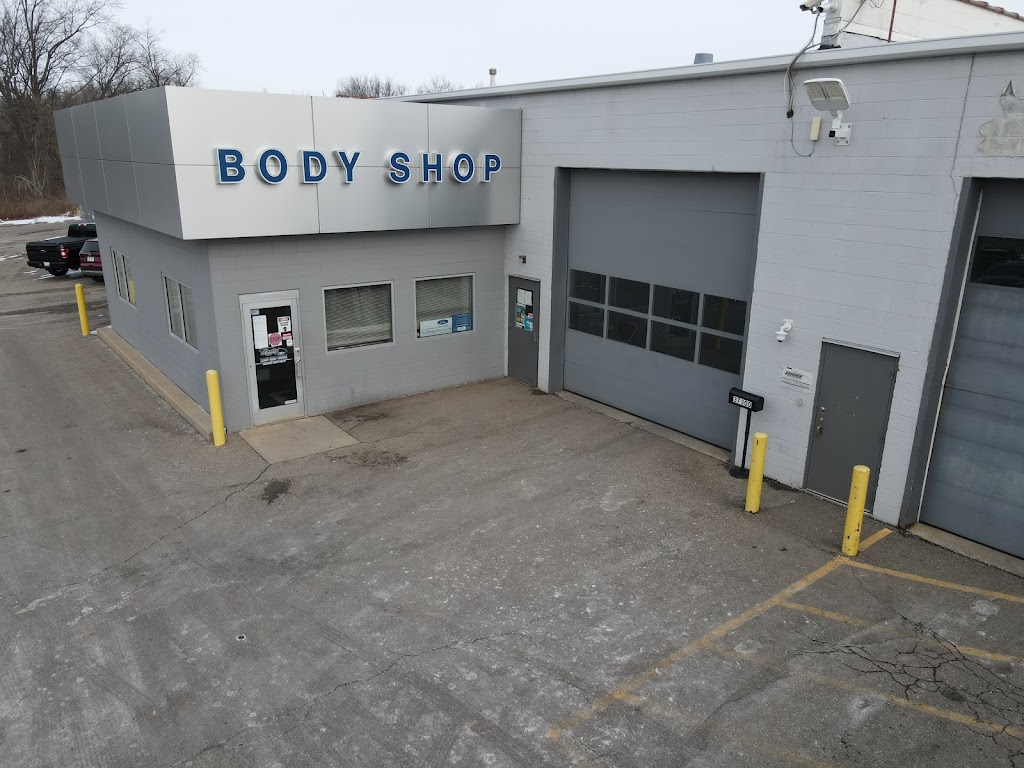 Jack Demmer Ford Body Shop | 37300 Michigan Ave, Wayne, MI 48184, USA | Phone: (734) 721-2600