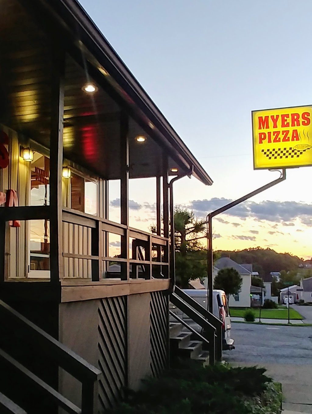 Myers Pizza | 20 S Morgantown St # A, Fairchance, PA 15436, USA | Phone: (724) 564-0405