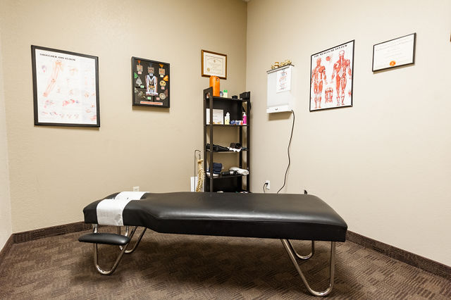 Banas Sports Therapy, Rehab & Physical Medicine | 425 W Guadalupe Rd #114, Gilbert, AZ 85233, USA | Phone: (480) 633-6837