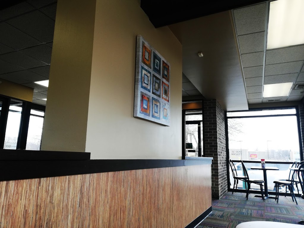 Runza Restaurant | 8910 Fort St, Omaha, NE 68134, USA | Phone: (402) 571-6483