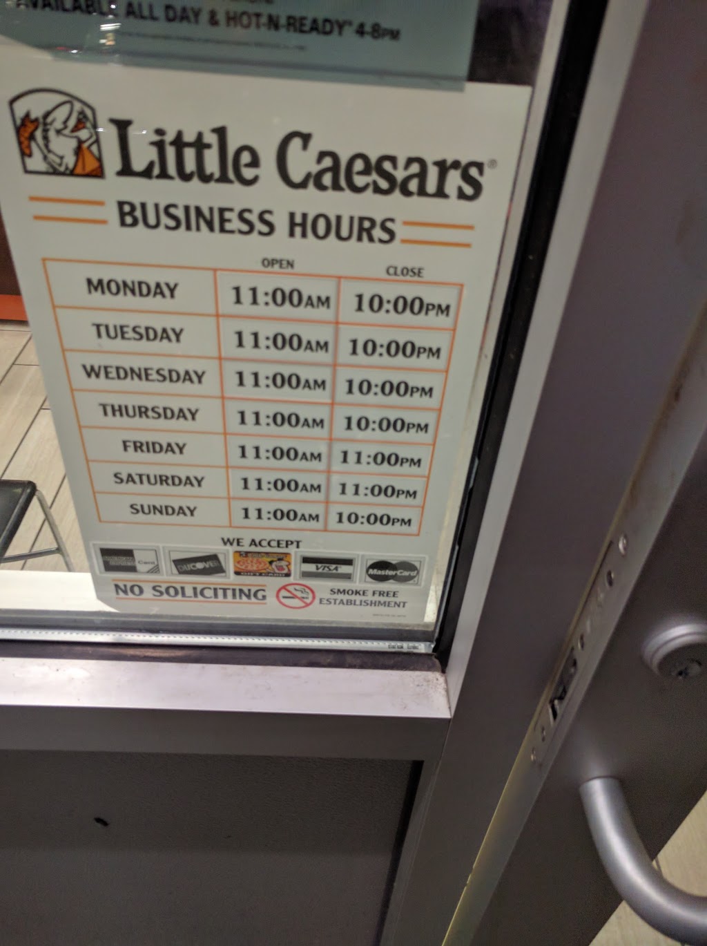 Little Caesars Pizza | 3406 New Raleigh Hwy U.S. 70, Durham, NC 27703, USA | Phone: (919) 596-1400