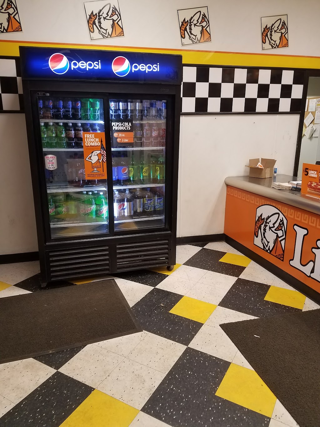 Little Caesars Pizza | 245 W Main St, Xenia, OH 45385, USA | Phone: (937) 376-5422