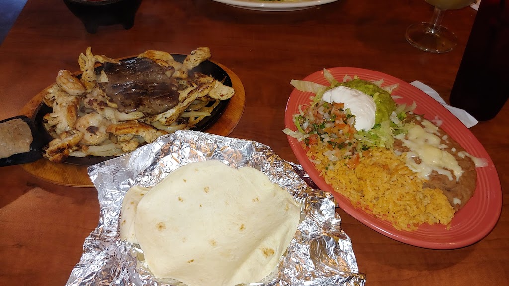 Cabos Mexican Restaurant | 7336 Nolensville Rd, Nolensville, TN 37135, USA | Phone: (615) 819-0341