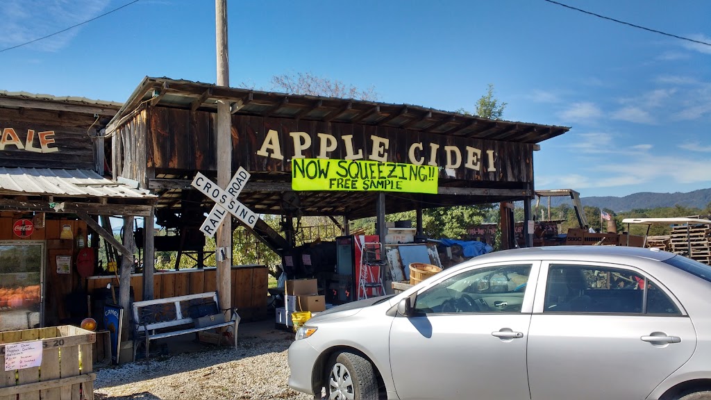 Mountain Man Orchard & Markets | 13142 Fancy Gap Hwy, Cana, VA 24317, USA | Phone: (276) 755-3871