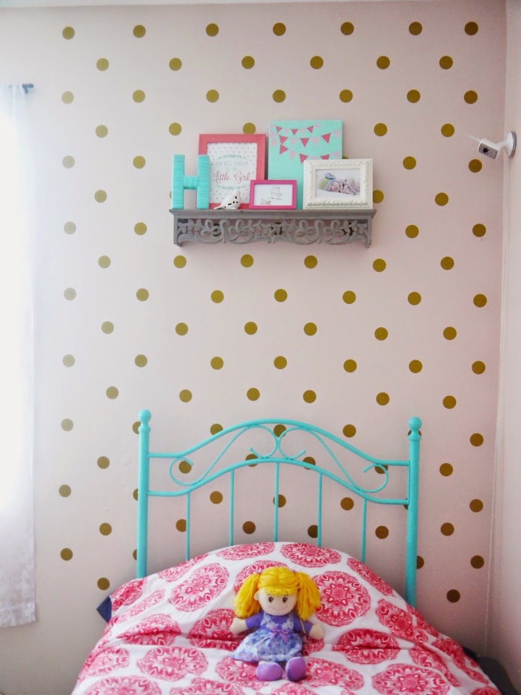 Polka Dot Wall Stickers | 7305 Grapevine Hwy #206, North Richland Hills, TX 76180, USA | Phone: (877) 886-6384