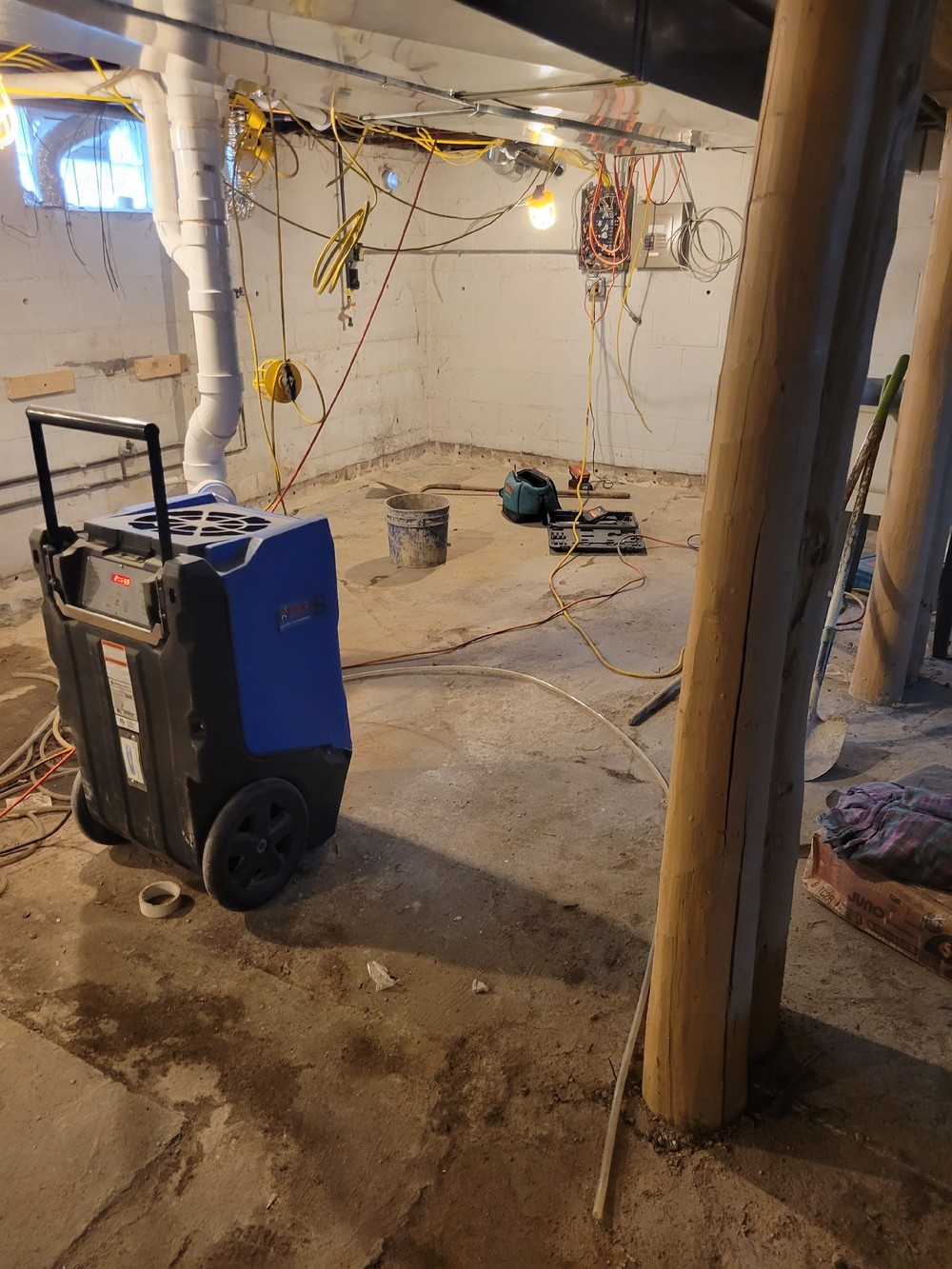 Emergency Restoration Specialists | 5615 S Pennsylvania Ave, Cudahy, WI 53110, USA | Phone: (414) 571-9977