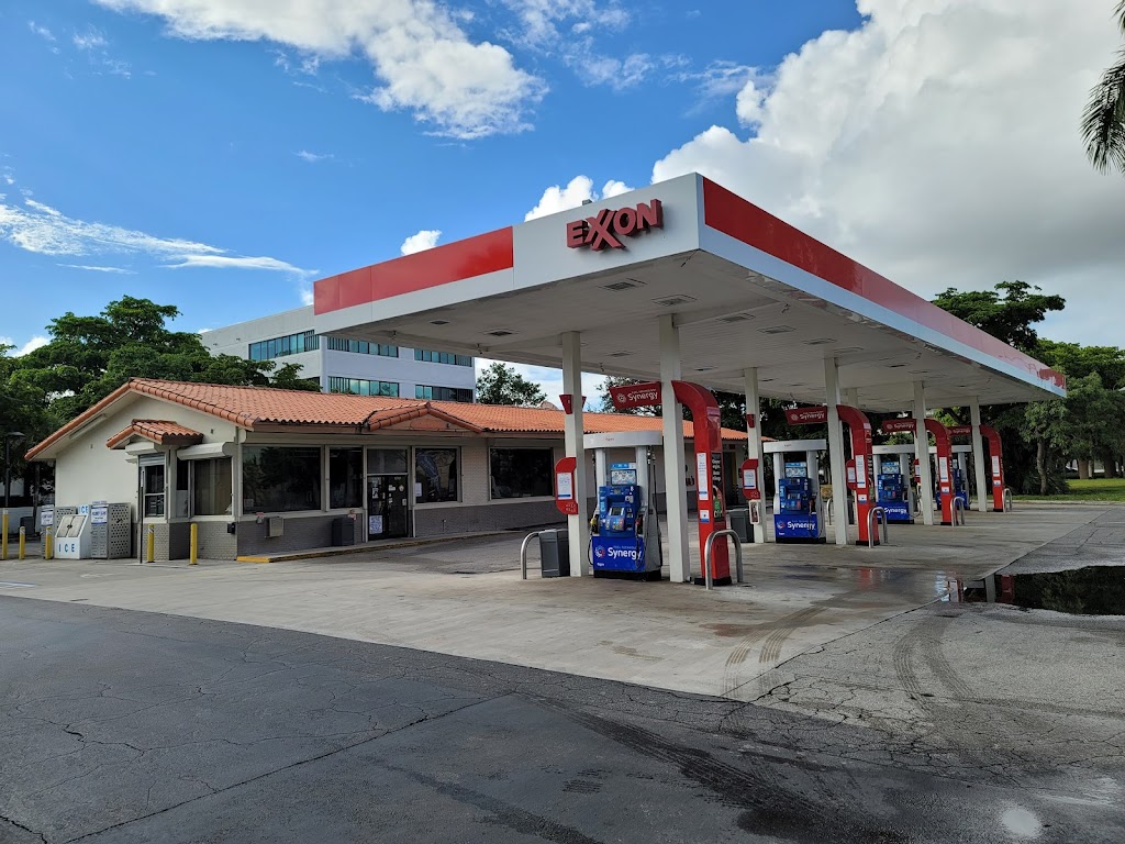 Exxon | 13901 NW 67th Ave, Miami Lakes, FL 33014, USA | Phone: (305) 362-0631