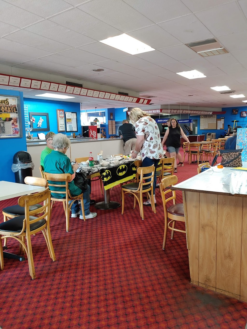 Hillcrest Bowling Lanes | 2400 N Summit St, Arkansas City, KS 67005, USA | Phone: (620) 442-9610