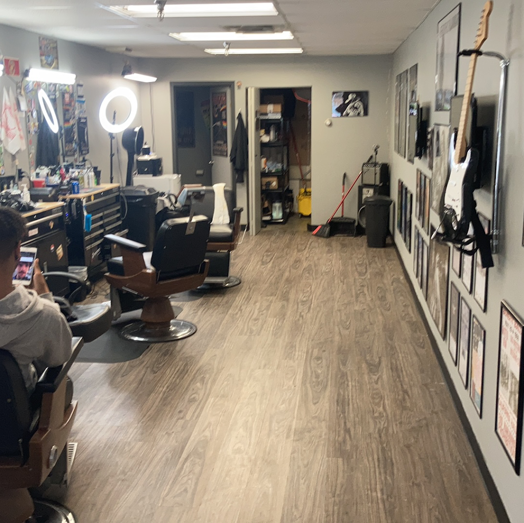 Barbers Choice | 5681 Geneva Ave N, Oakdale, MN 55128 | Phone: (651) 777-0776