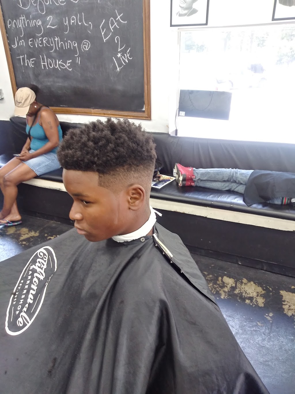 Cliftondale BarberShop | 3820 Stonewall Tell Rd, Atlanta, GA 30349, USA | Phone: (404) 629-7585