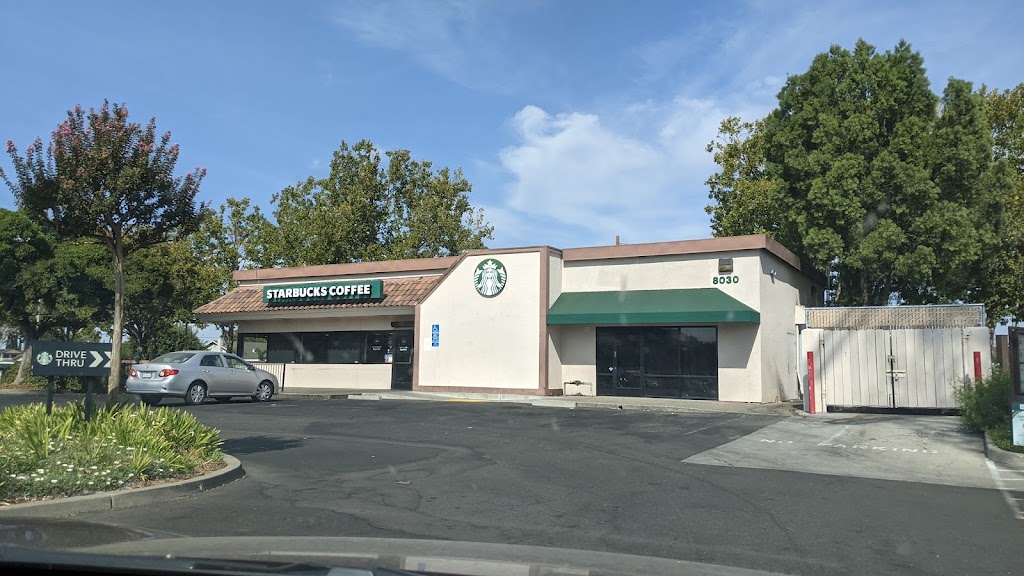 Starbucks | Vineyard Square Shopping Center, 8030 Gerber Rd, Sacramento, CA 95828, USA | Phone: (916) 689-1180