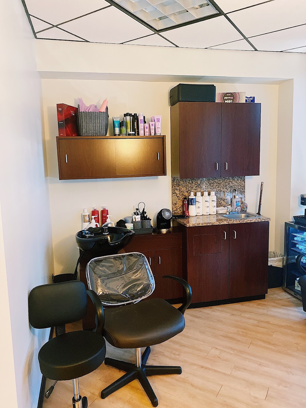 Joeys Hair Salon Suite | 388 Tarrytown Rd, White Plains, NY 10607 | Phone: (914) 316-6068