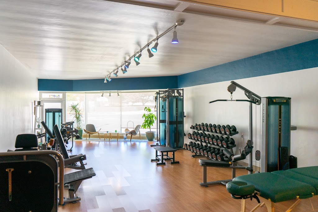 Body Engineering By JD | 2811 N Glenoaks Blvd, Burbank, CA 91504, USA | Phone: (562) 279-3330