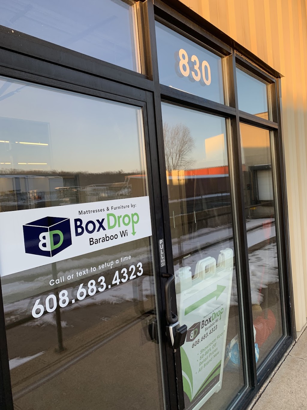 Box Drop Baraboo Mattress & Furniture | 830 Lincoln Ave, Baraboo, WI 53913, USA | Phone: (608) 683-4323