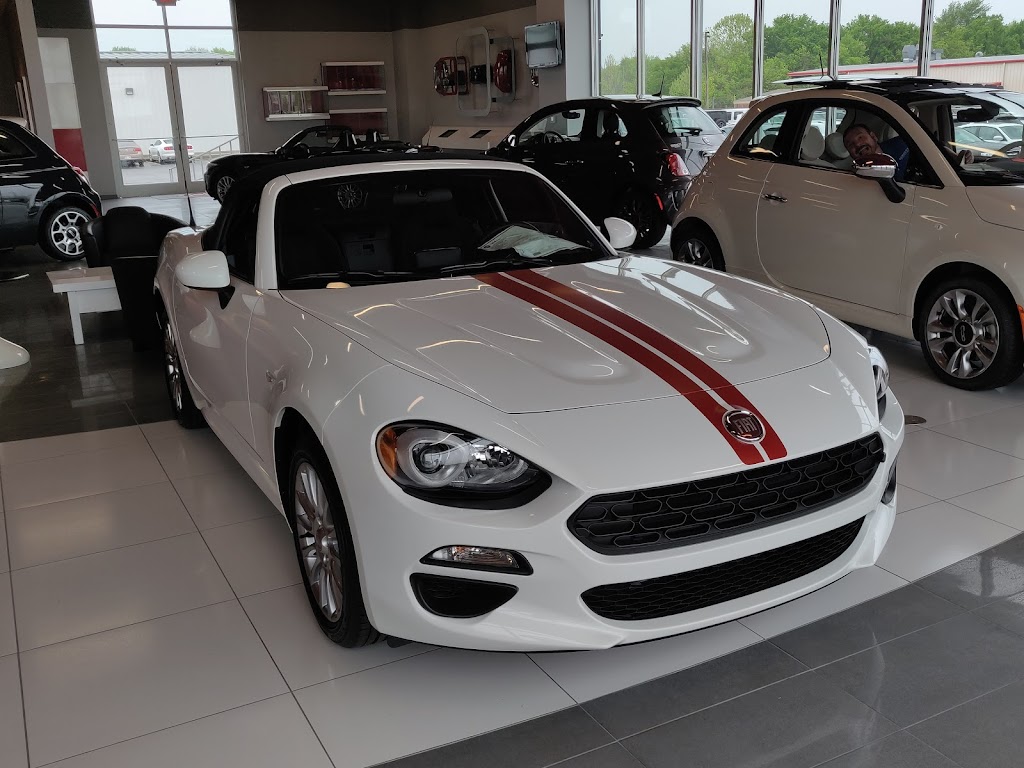 Gossett Chrysler Dodge Jeep Ram | 1901 Covington Pike, Memphis, TN 38128, USA | Phone: (901) 203-5294