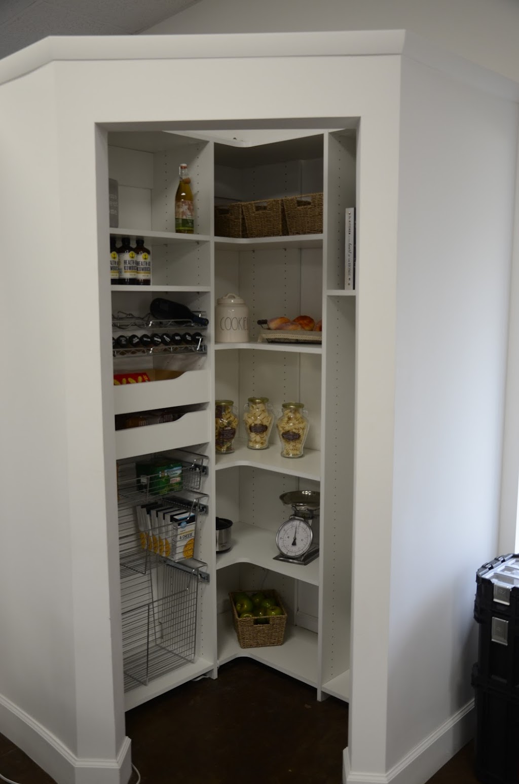 Amazing Closets and More | 675 S Holmes Blvd, St. Augustine, FL 32084, USA | Phone: (904) 827-7071