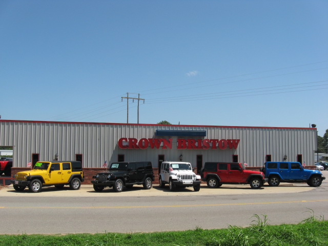 Crown Auto World Bristow | 901 S Roland St, Bristow, OK 74010, USA | Phone: (918) 771-3636