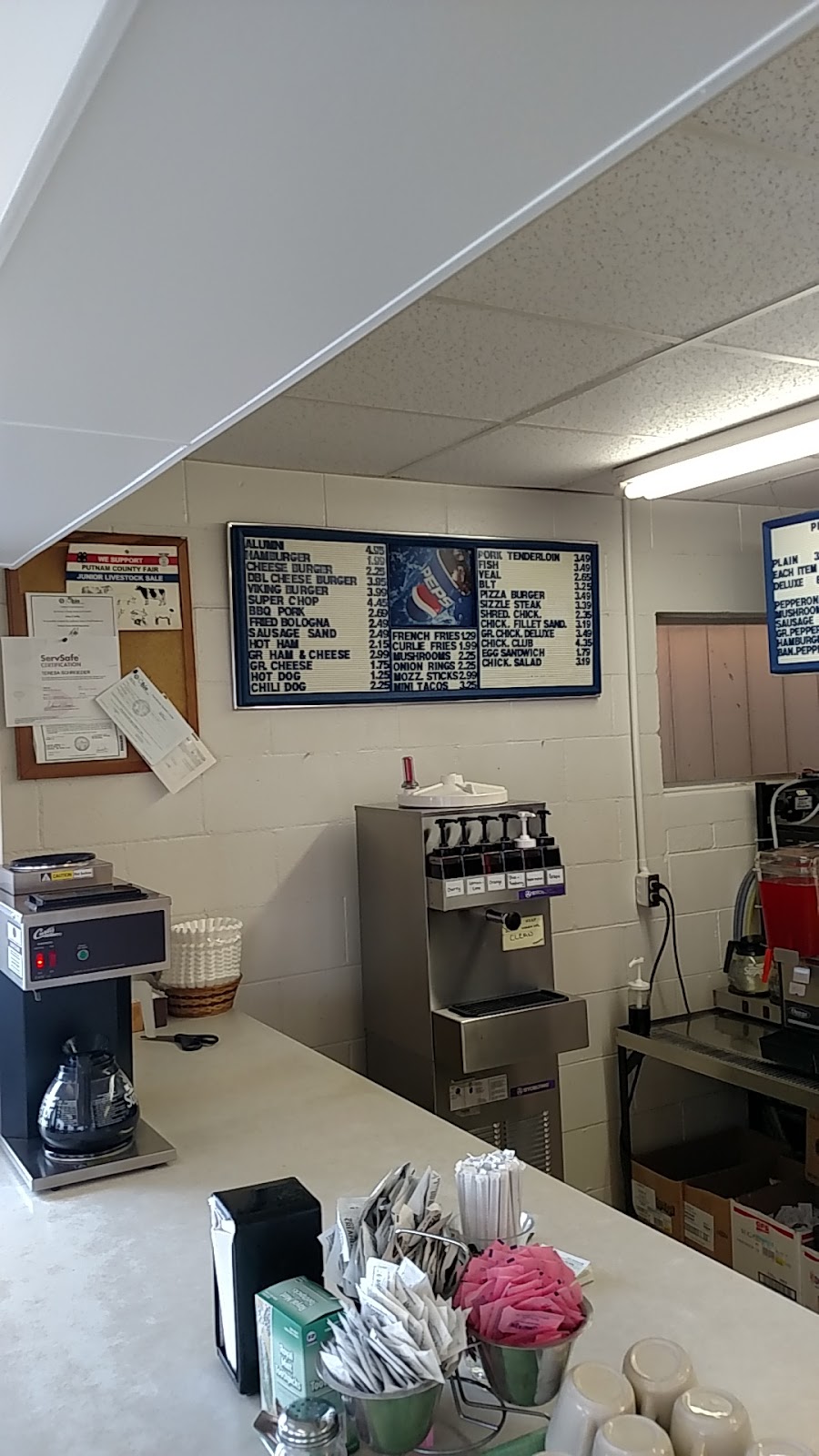 Viking Korner | 724 W Main St, Leipsic, OH 45856, USA | Phone: (419) 943-2201